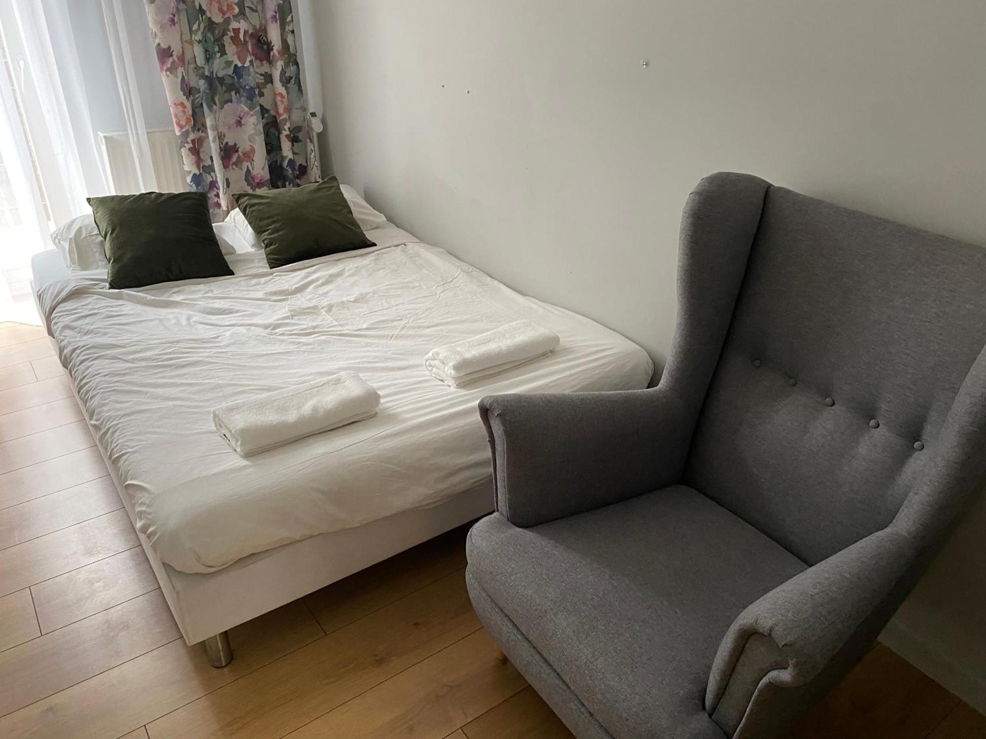 Pini Hostel - Przytulne Pokoje W Centrum Krakowa Ngoại thất bức ảnh