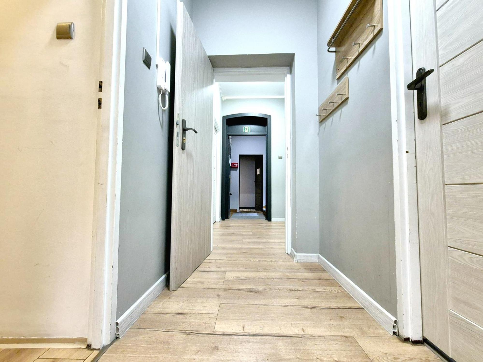 Pini Hostel - Przytulne Pokoje W Centrum Krakowa Ngoại thất bức ảnh
