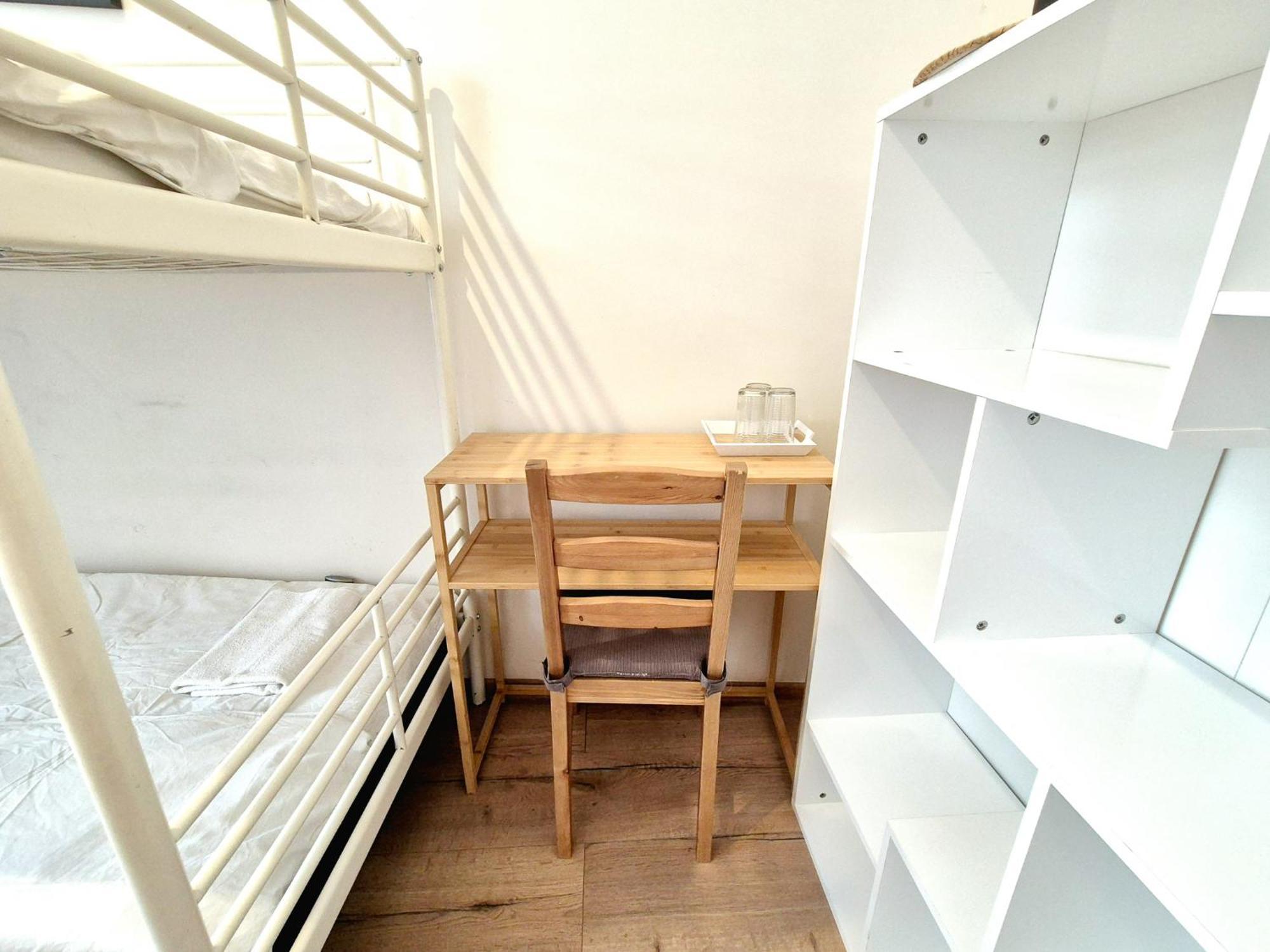 Pini Hostel - Przytulne Pokoje W Centrum Krakowa Ngoại thất bức ảnh