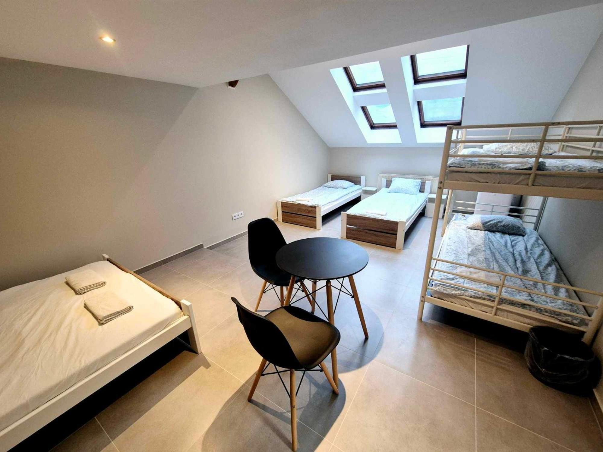 Pini Hostel - Przytulne Pokoje W Centrum Krakowa Ngoại thất bức ảnh